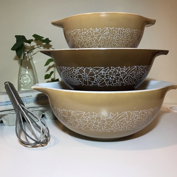 Vintage Woodlands Pyrex Cinderella Bowls - Picture 1 of 11